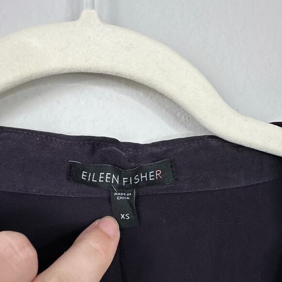 EILEEN FISHER Silk Button Up Blouse Eggplant Purple Size XS Professional Work - Picture 4 of 7
